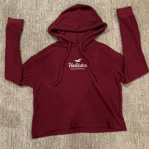 Hollister Cropped Hoodie/Sweater